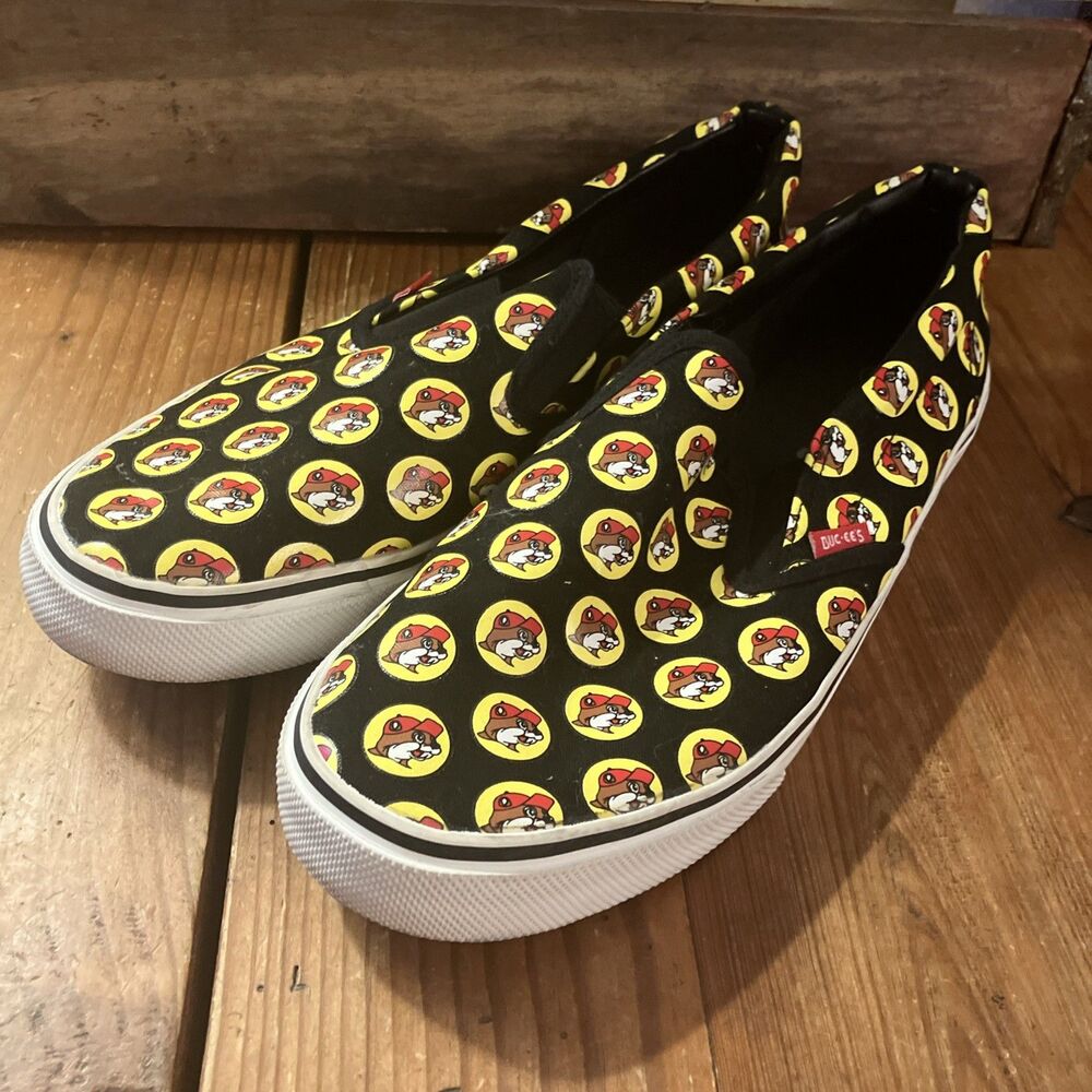 Buc-cee’s Brand Slip On Sneaker All Over Iconic Beaver Design Sz 11 M